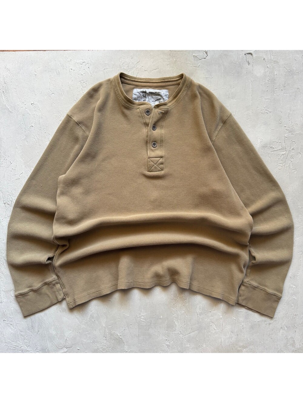 Vintage 2000s Old Navy Khaki Green Long Sleeve Henley Thermal